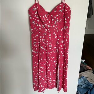 Reddish midi aritzia sundress